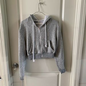 Gray Zip Up Drawstring Cropped Hoodie. Size: S
